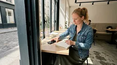 Les 7 pièges émotionnels qui sabotent la confiance en soi et comment s’en protéger